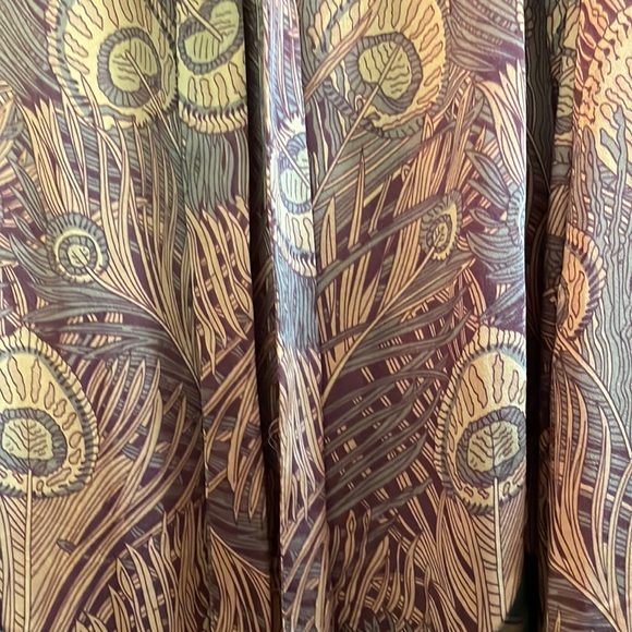 Vintage silk and Velvet dress or top - Picture 2 of 5